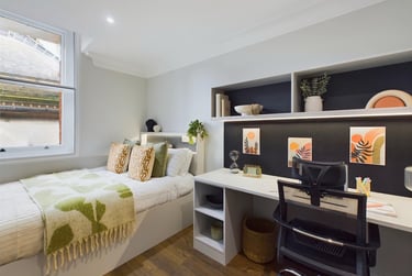 1 bed studio, Great George Street, Leeds, LS13DL - Image 1